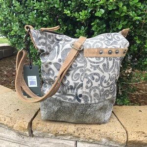 NWT Myra shoulder bag